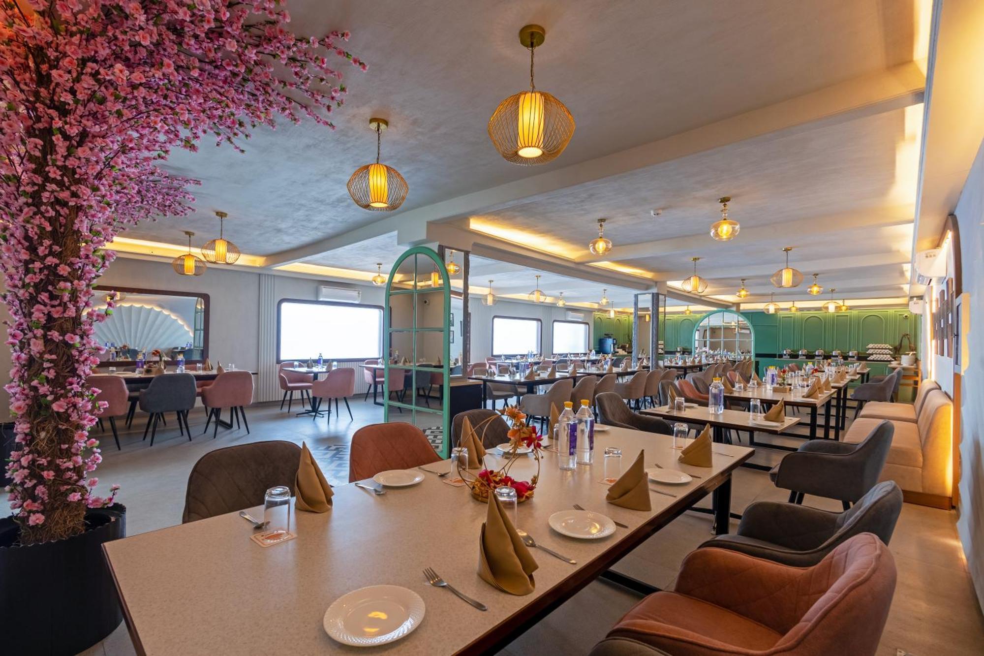 Aapno Ghar Resort & Amusement Park Gurgaon Exteriör bild