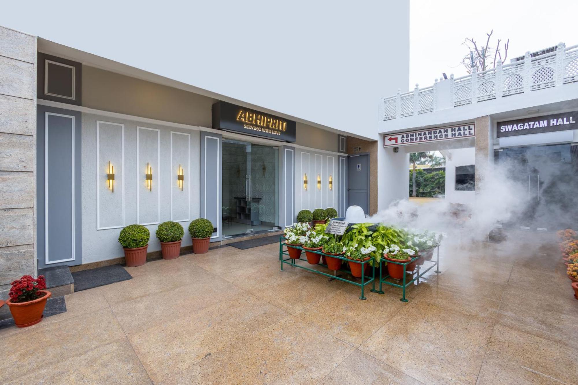 Aapno Ghar Resort & Amusement Park Gurgaon Exteriör bild