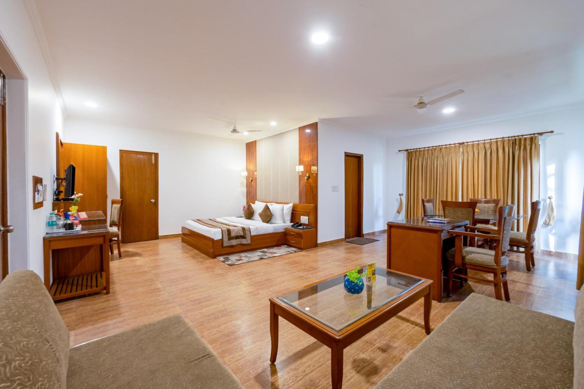 Aapno Ghar Resort & Amusement Park Gurgaon Exteriör bild