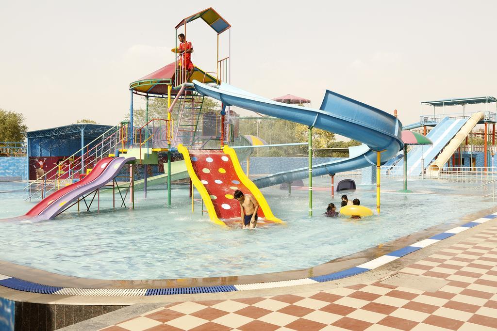 Aapno Ghar Resort & Amusement Park Gurgaon Exteriör bild